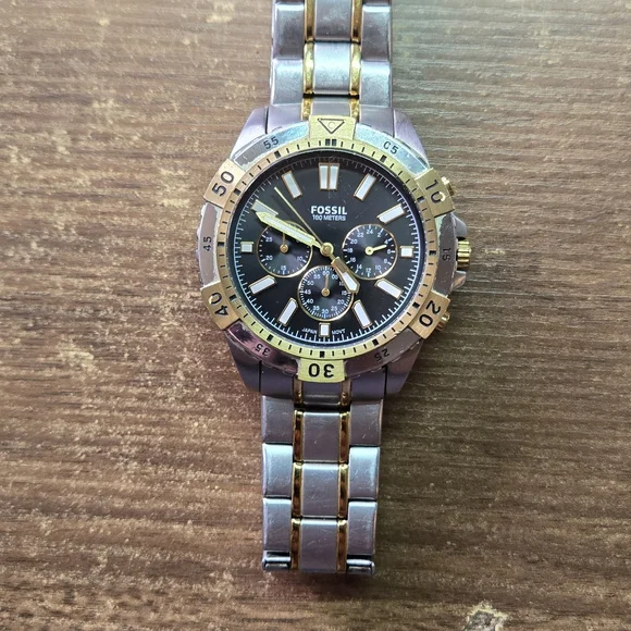 Fossil Garrett FS5771 Gold and Silver Chronograph Watch - Picture 2 of 5